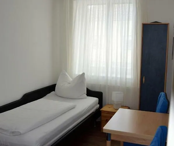 Zimmervermietung Fasching 3* Sankt Poelten